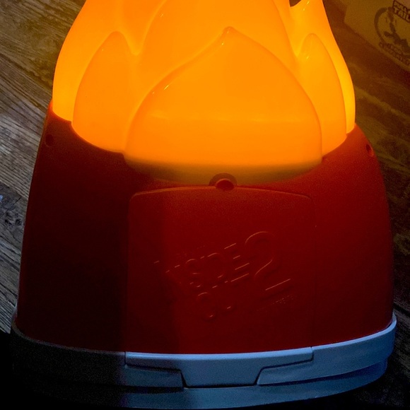 Disney Pixar Inside Out 2 Popcorn Bucket Anger with Light Up Flame - Picture 5 of 9